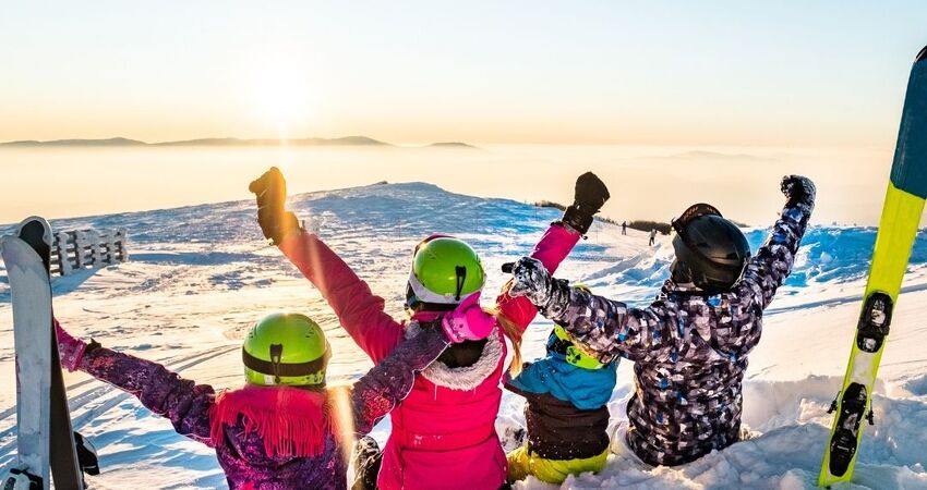  NİKFER KAYAK MERKEZİ, DAVRAZ KAYAK MERKEZİ  ve SALDA GÖLÜ TURU