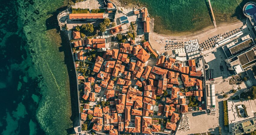 IZMIR BUDVA Air Montenegro Havayolları ile 3 Gece 4 Gün (ADB-TIV-ADB) Nisan 2025 - Ekim 2025 Budva