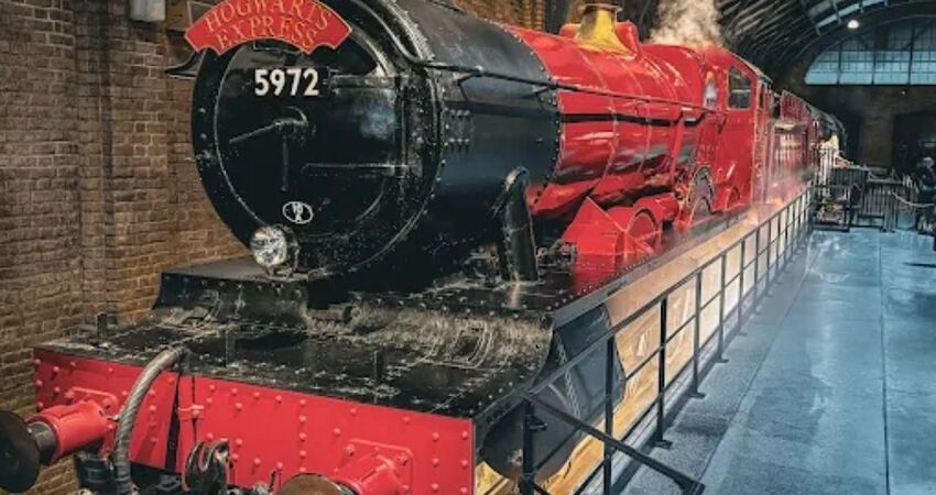 Harry Potter'ın İzinde Büyülü Londra | 3 Gece | İstanbul Saw Çıkış | Stn-Stn | AJET